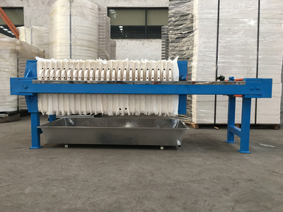 千斤顶压紧压滤机